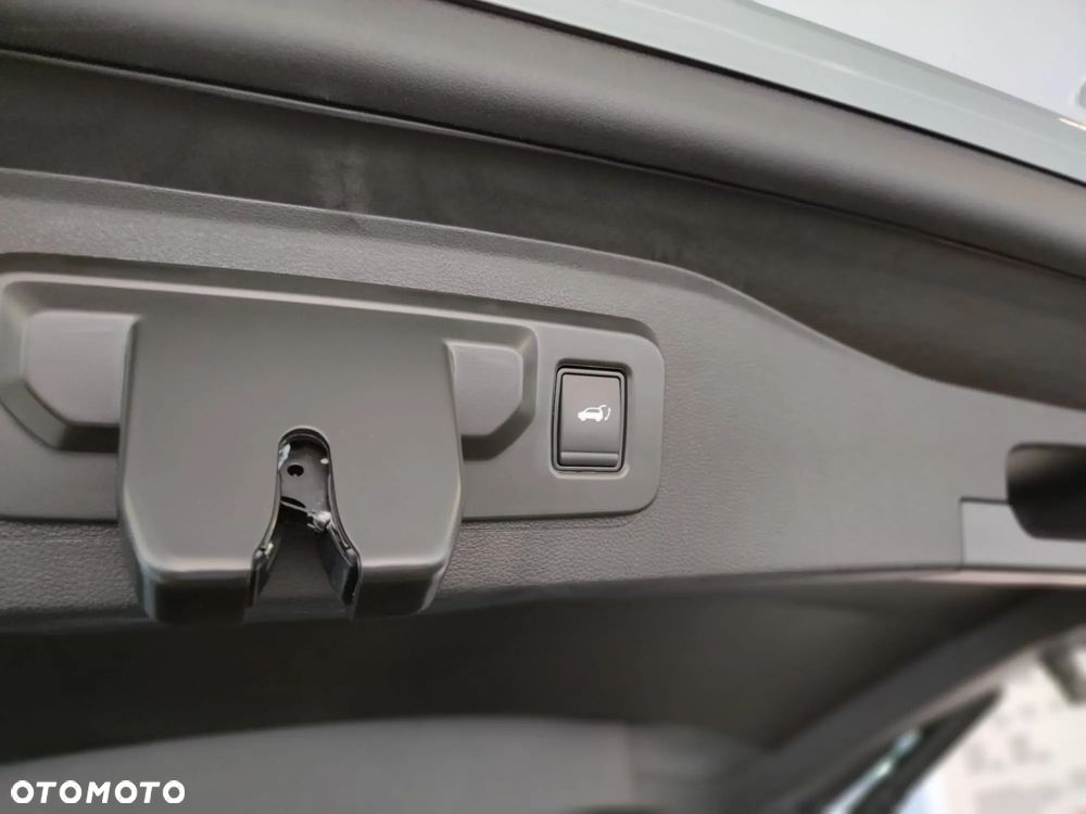 Renault Espace 1.2 E-Tech Full Hybrid 200 Iconic MMT 5os - 19