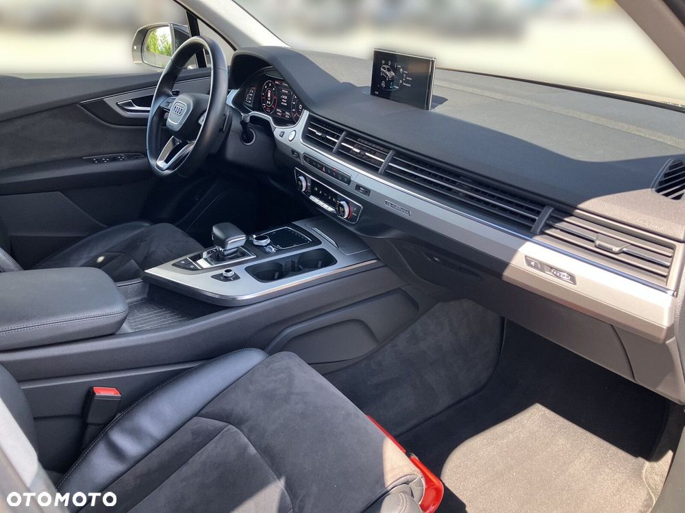 Audi Q7 45 TDI Quattro Tiptronic - 18