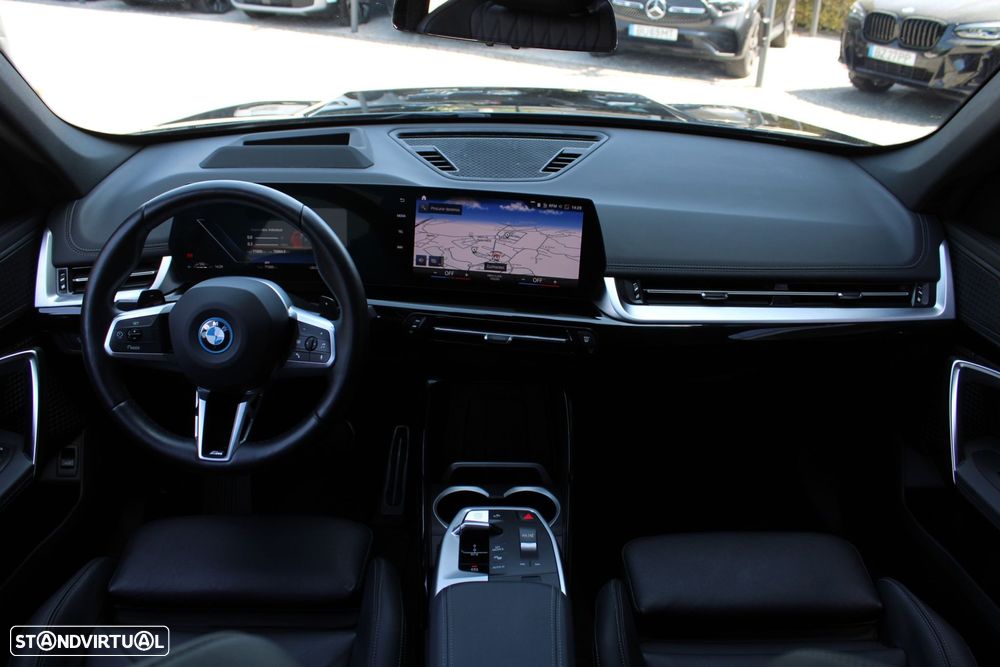 BMW X1 xDrive25e Pack Desportivo M - 3