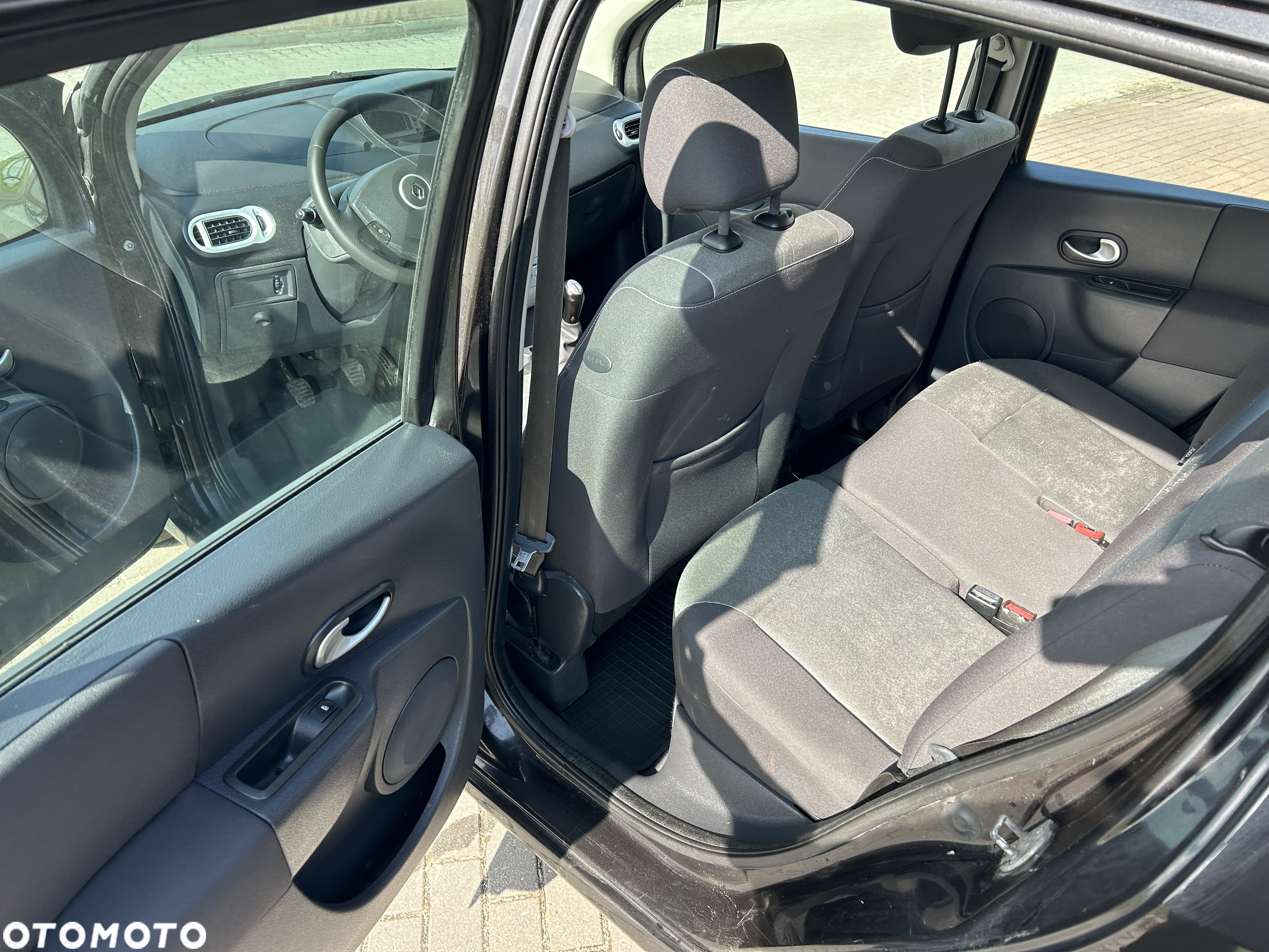 Renault Modus - 10