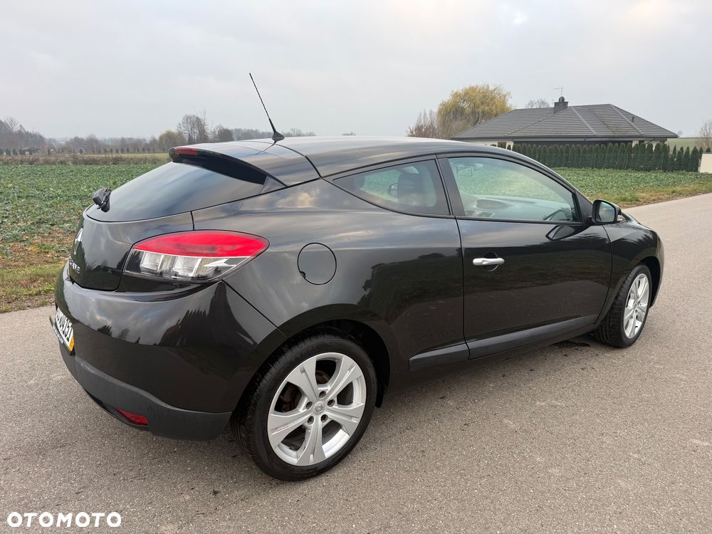 Renault Megane 1.6 16V Dynamique Euro5 - 16