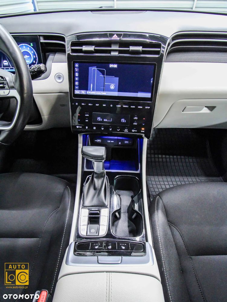 Hyundai Tucson 1.6 T-GDi 48V Platinum 4WD DCT - 16