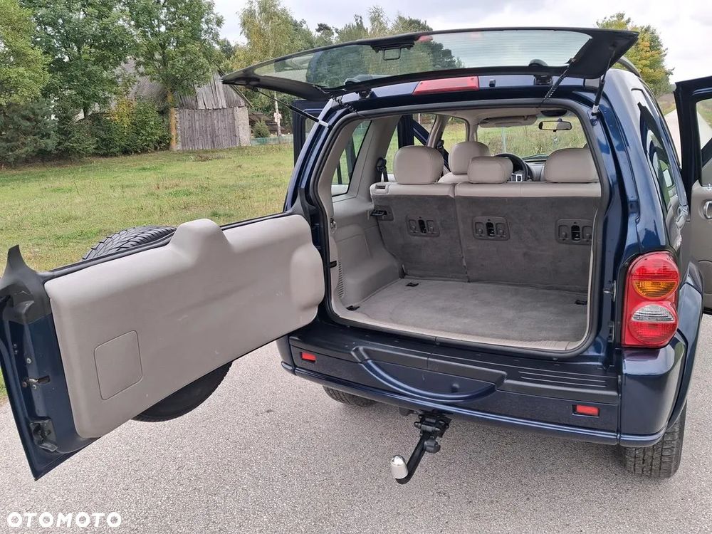 Jeep Cherokee 3.7 Limited - 28