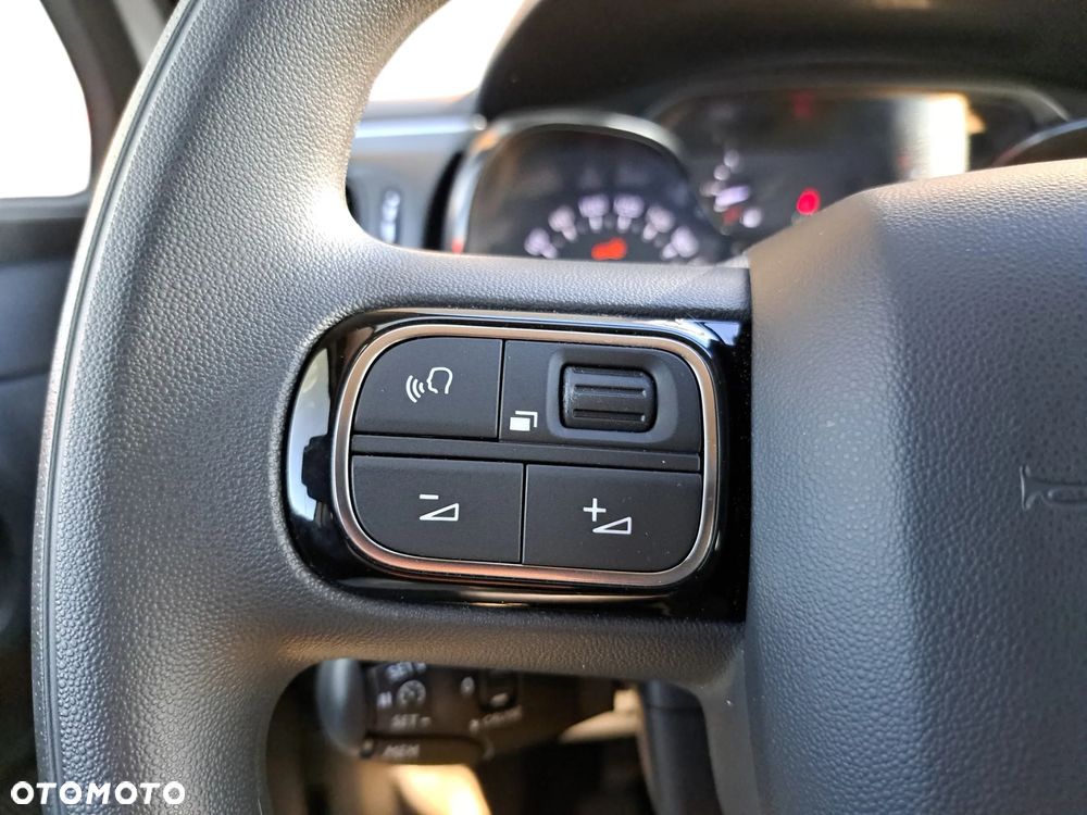 Citroën C3 1.2 PureTech Shine - 16