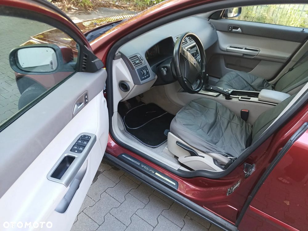 Volvo S40 1.6D - 14