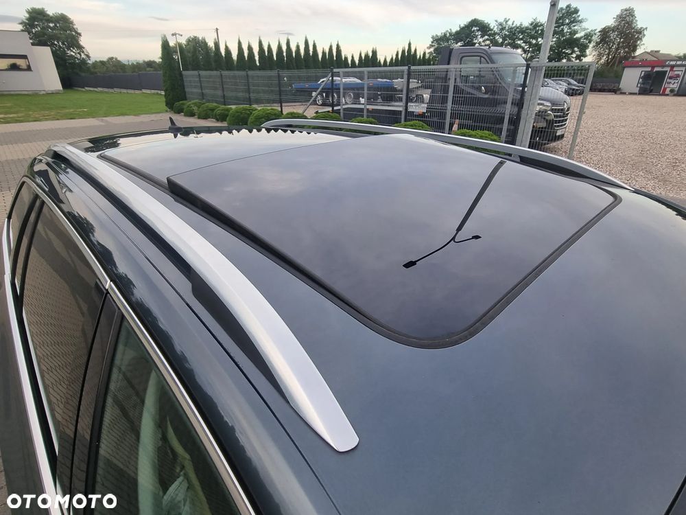 Skoda Superb Combi 2.0 TDI DSG Ambition - 9