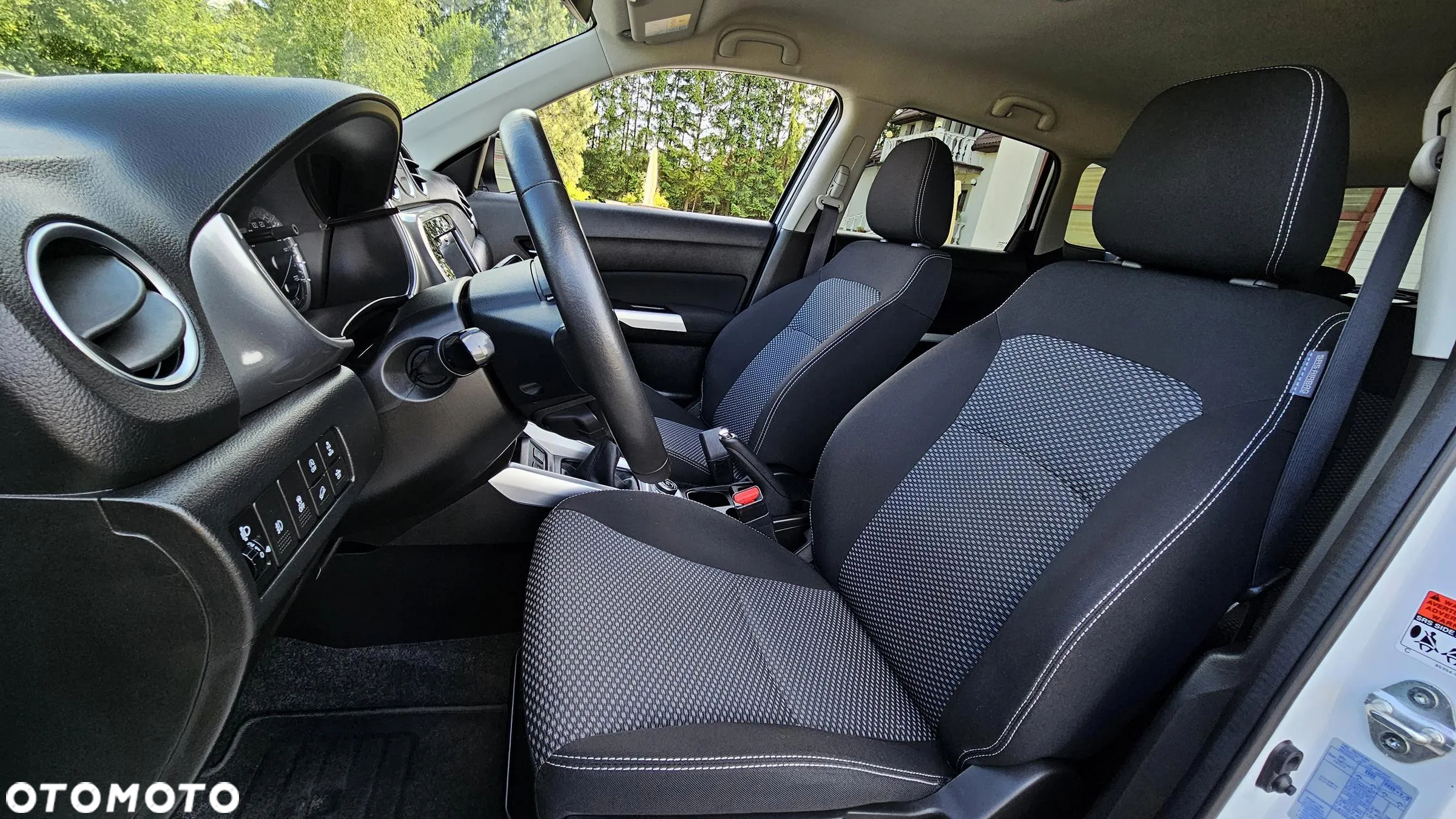 Suzuki Vitara 1.6 (4x4) Allgrip Comfort+ - 23