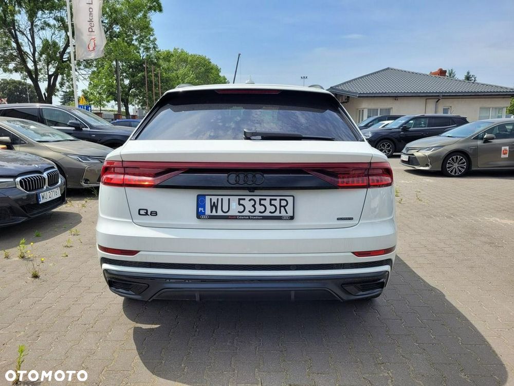 Audi Q8 - 5