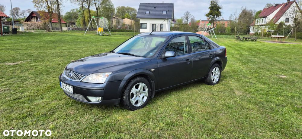 Ford Mondeo 2.0 TDCI Ambiente - 3