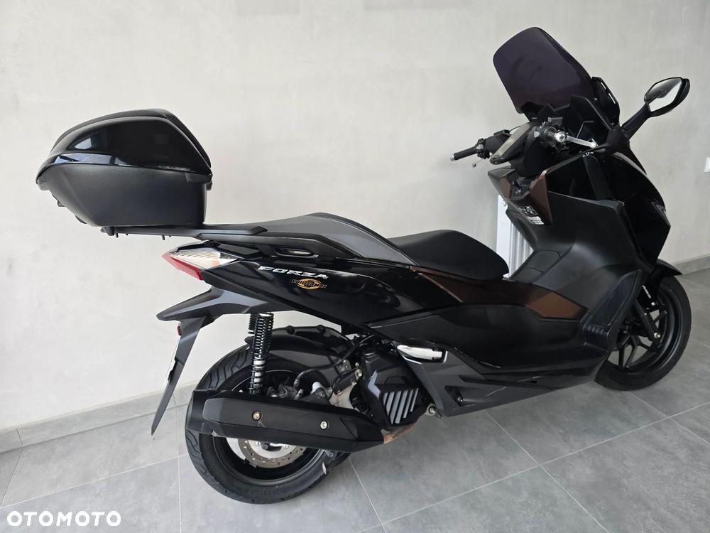 Honda NSS - 32