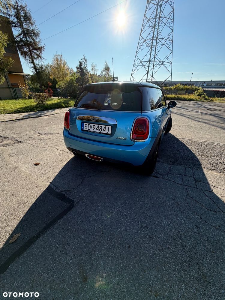 MINI Cooper Standard - 9