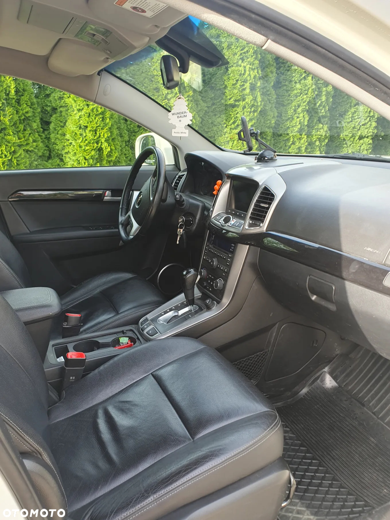 Chevrolet Captiva 2.2 d LTZ - 12