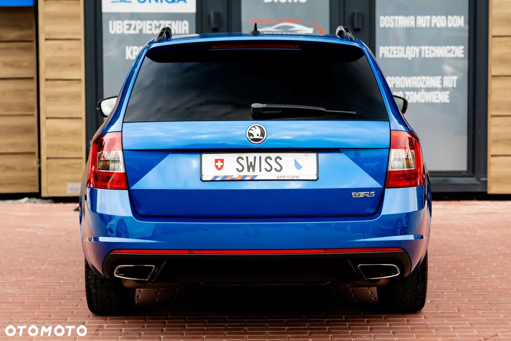 Skoda Octavia 2.0 TSI (Green tec) DSG RS - 9