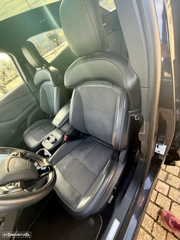 Ford Mustang Mach-E AWD GT - 16