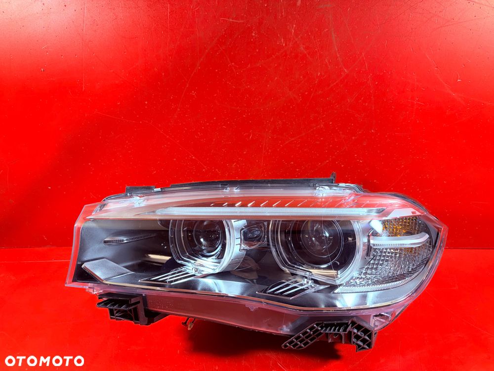LAMPA LEWA BMW X5 F15 X6 F16 BI XENON NIE SKRĘTNA BDB EU 7317101 - 1