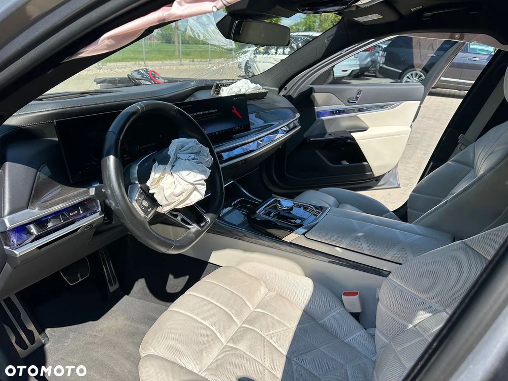 BMW Seria 7 - 7
