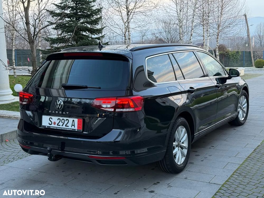 Volkswagen Passat - 34