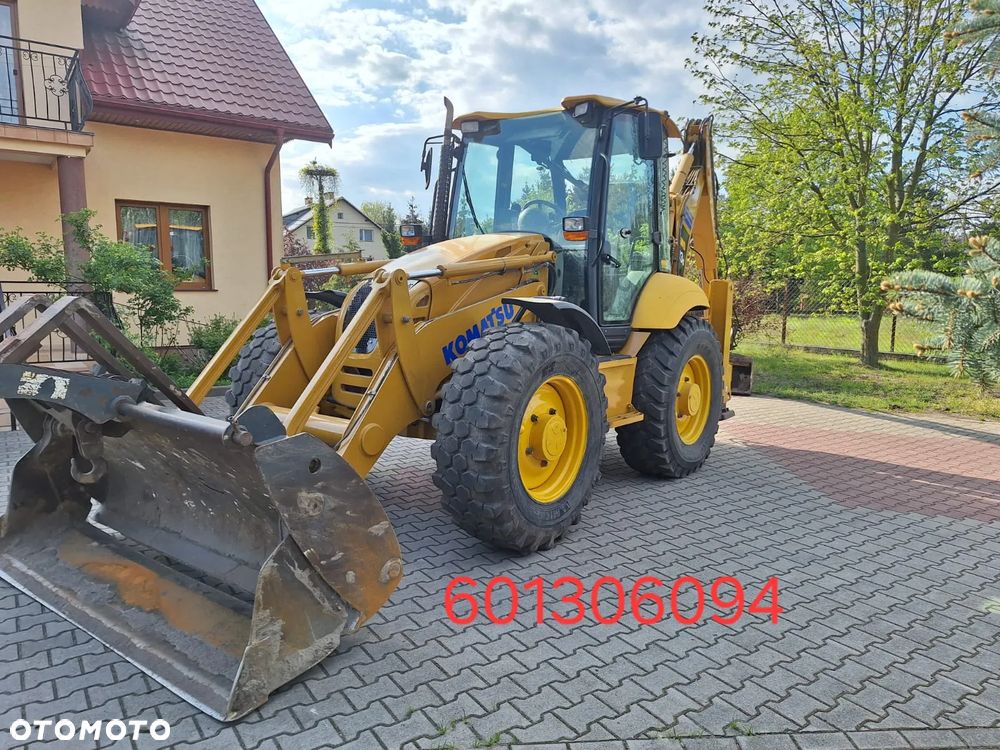 Komatsu WB 93S-5 - 1