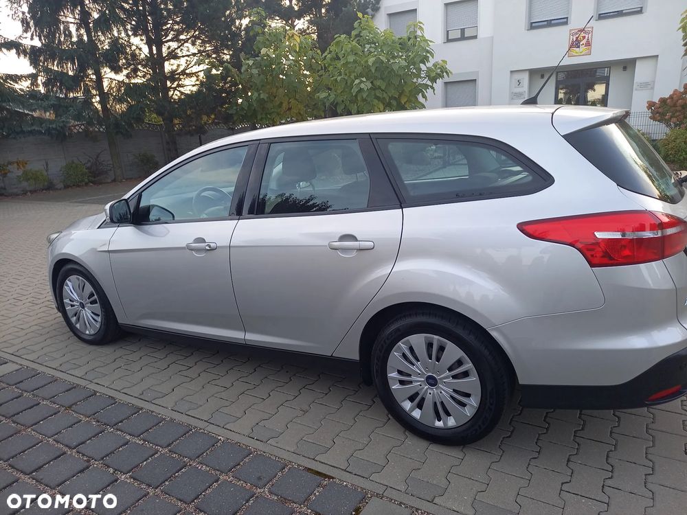 Ford Focus - 9