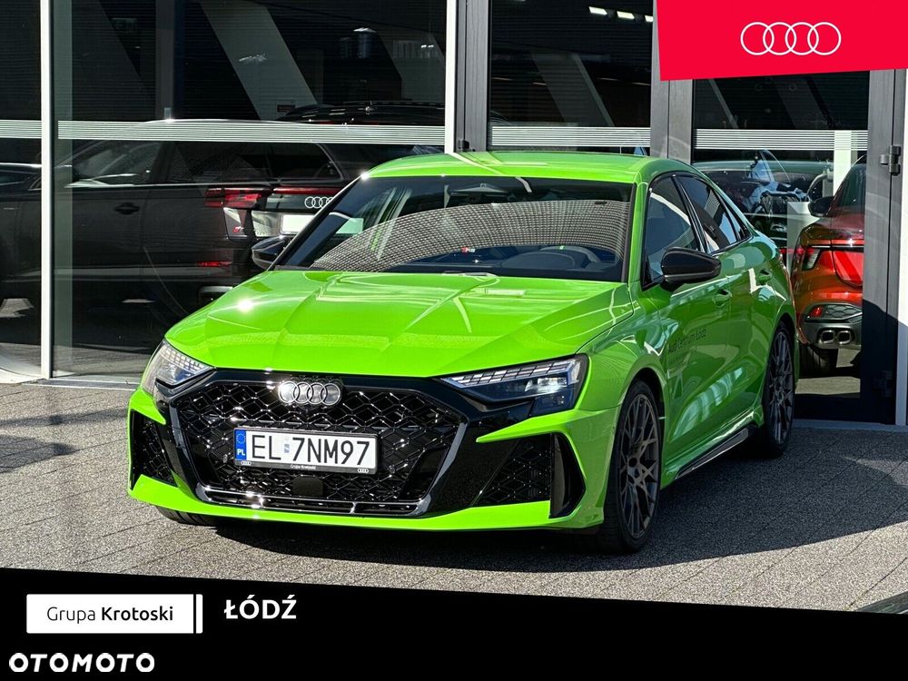 Audi RS3 Limousine TFSI Quattro S tronic