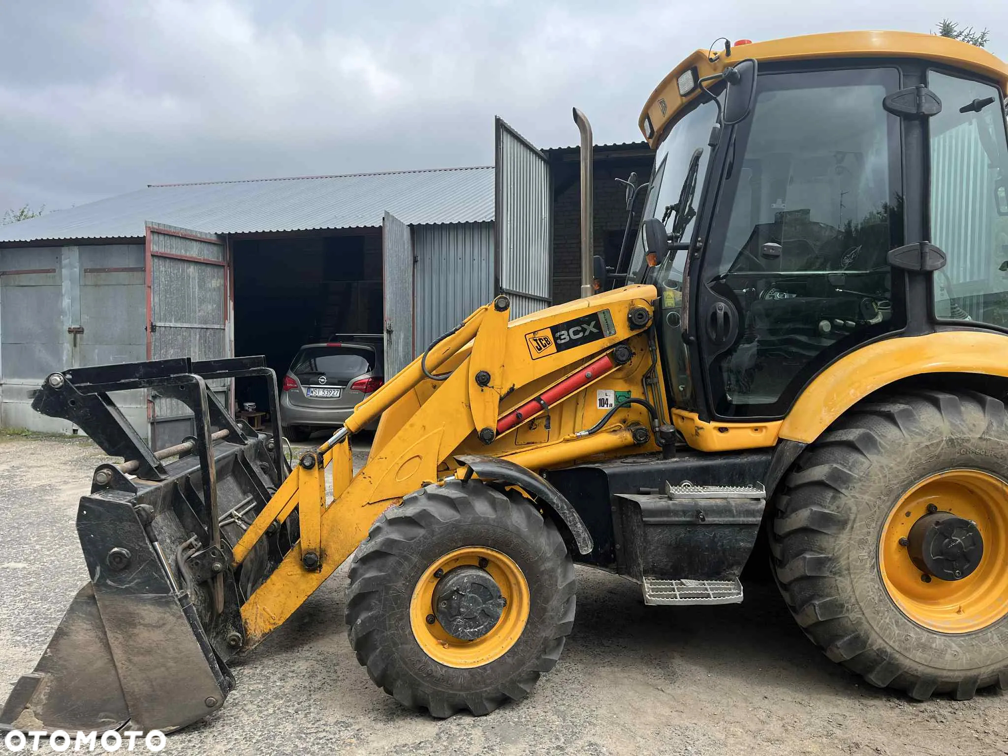 JCB 3CX - 12