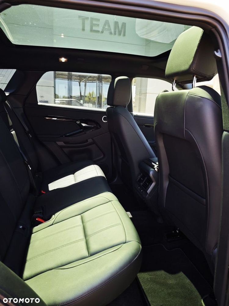 Land Rover Range Rover Evoque - 15