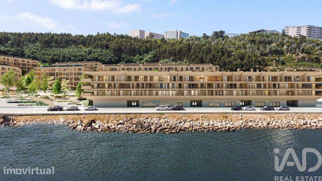 Apartamento T2 em Santa Marinha E São Pedro Da Afurada de 102,00 m2 - Grande imagem: 3/13