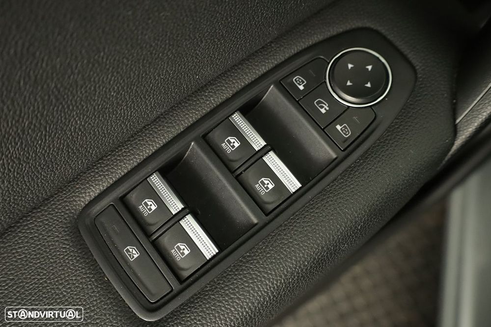 Renault Captur 1.0 TCe Techno - 21