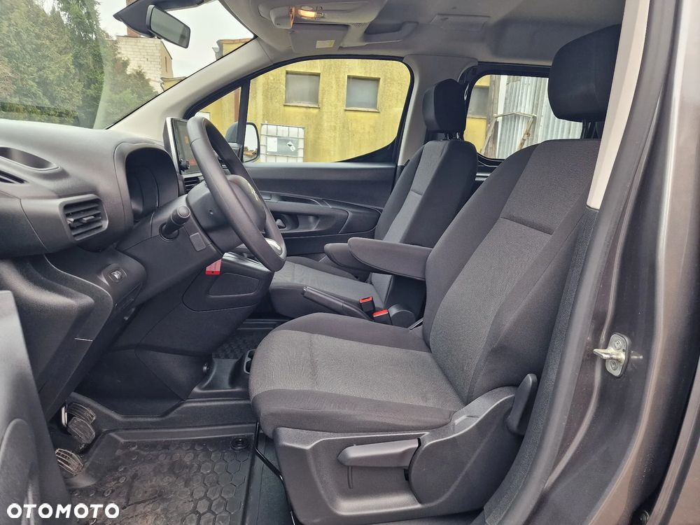 Citroën Berlingo XL BlueHDi 130 MAX - 17