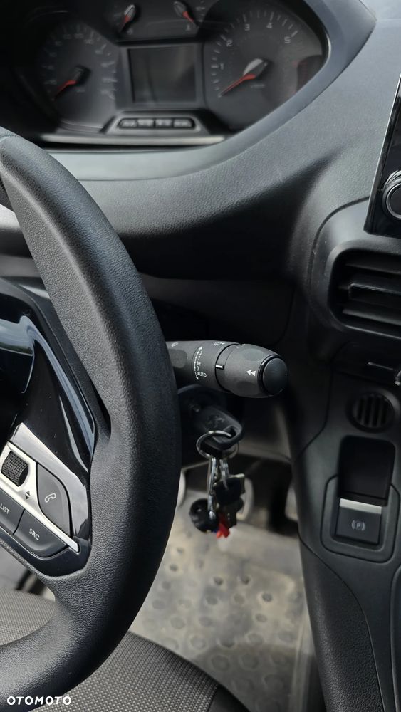 Peugeot Partner - 10