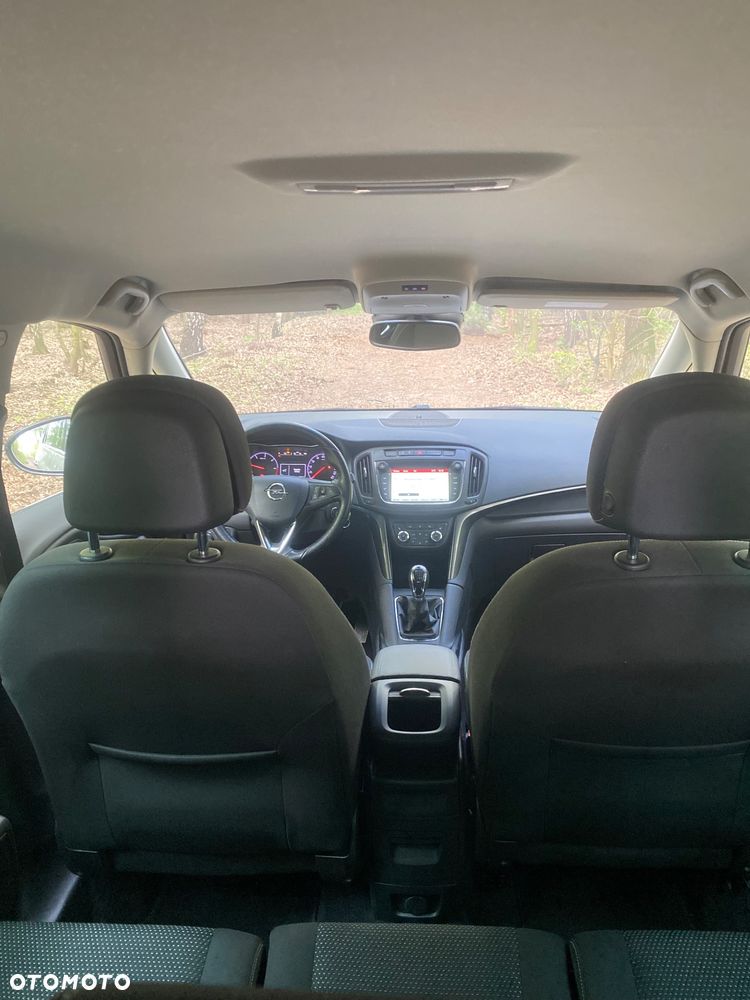 Opel Zafira 2.0 D (CDTI ecoFLEX) Start/Stop Active - 8