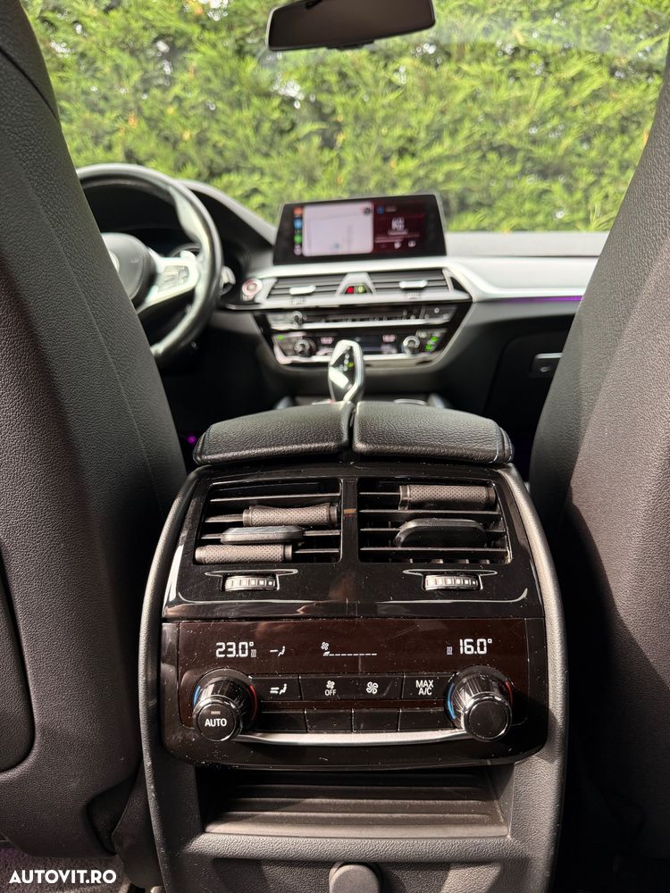 BMW Seria 5 530d xDrive AT - 16