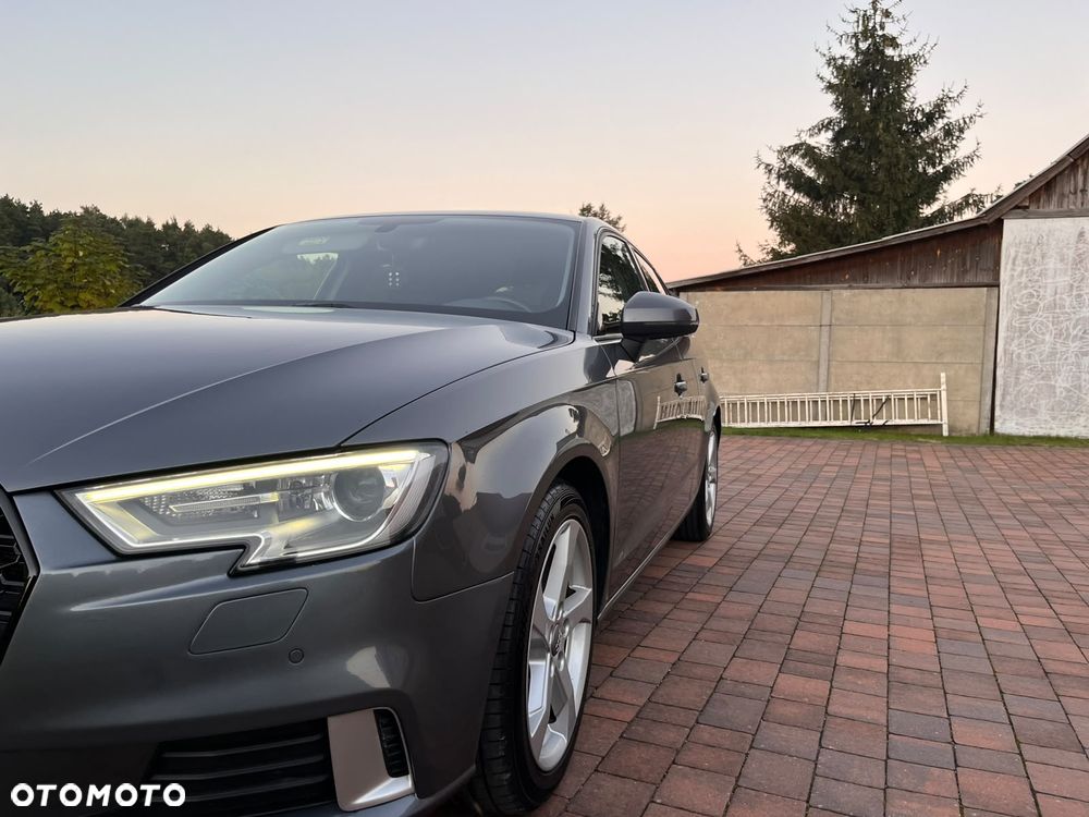 Audi A3 Sportback 1.6 TDI S tronic - 12