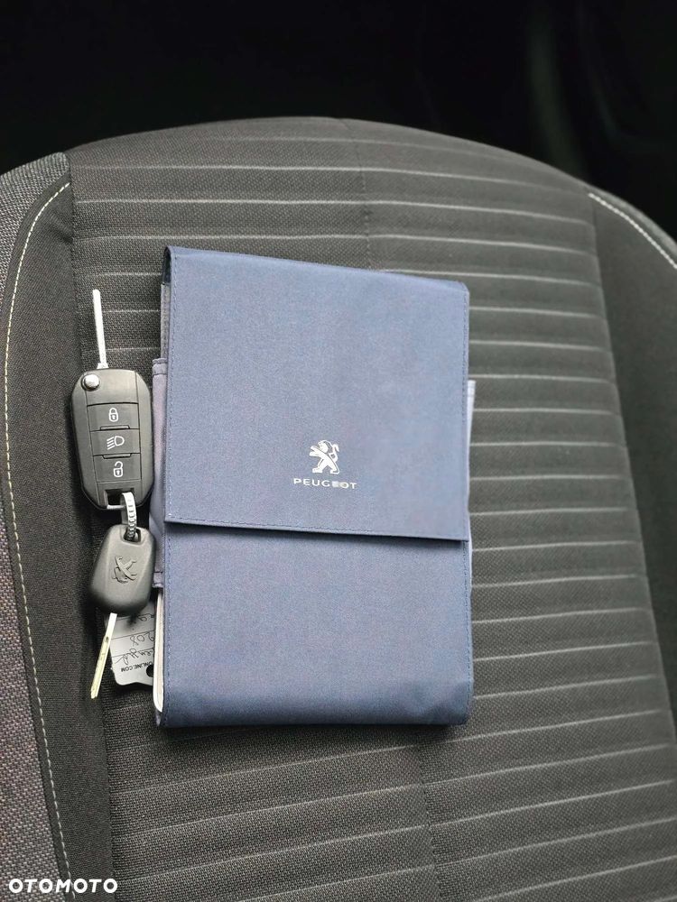 Peugeot 208 1.2 PureTech Active S&S - 17