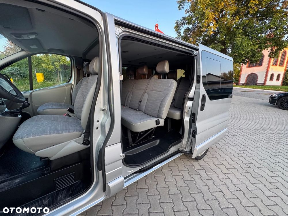 Renault Trafic L1H1 Passenger Lux - 6