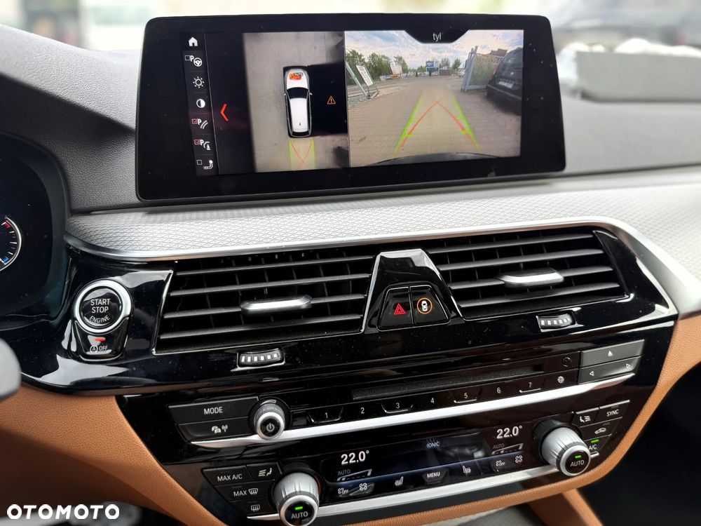BMW Seria 5 540d xDrive M Sport sport - 15