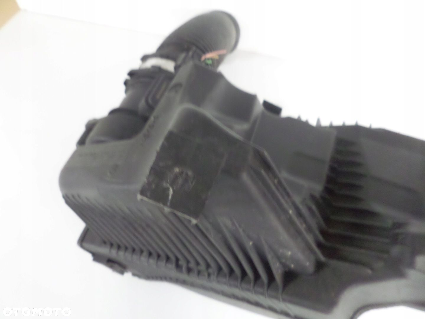 Obudowa filtra powietrza RENAULT CLIO III 05- - 4