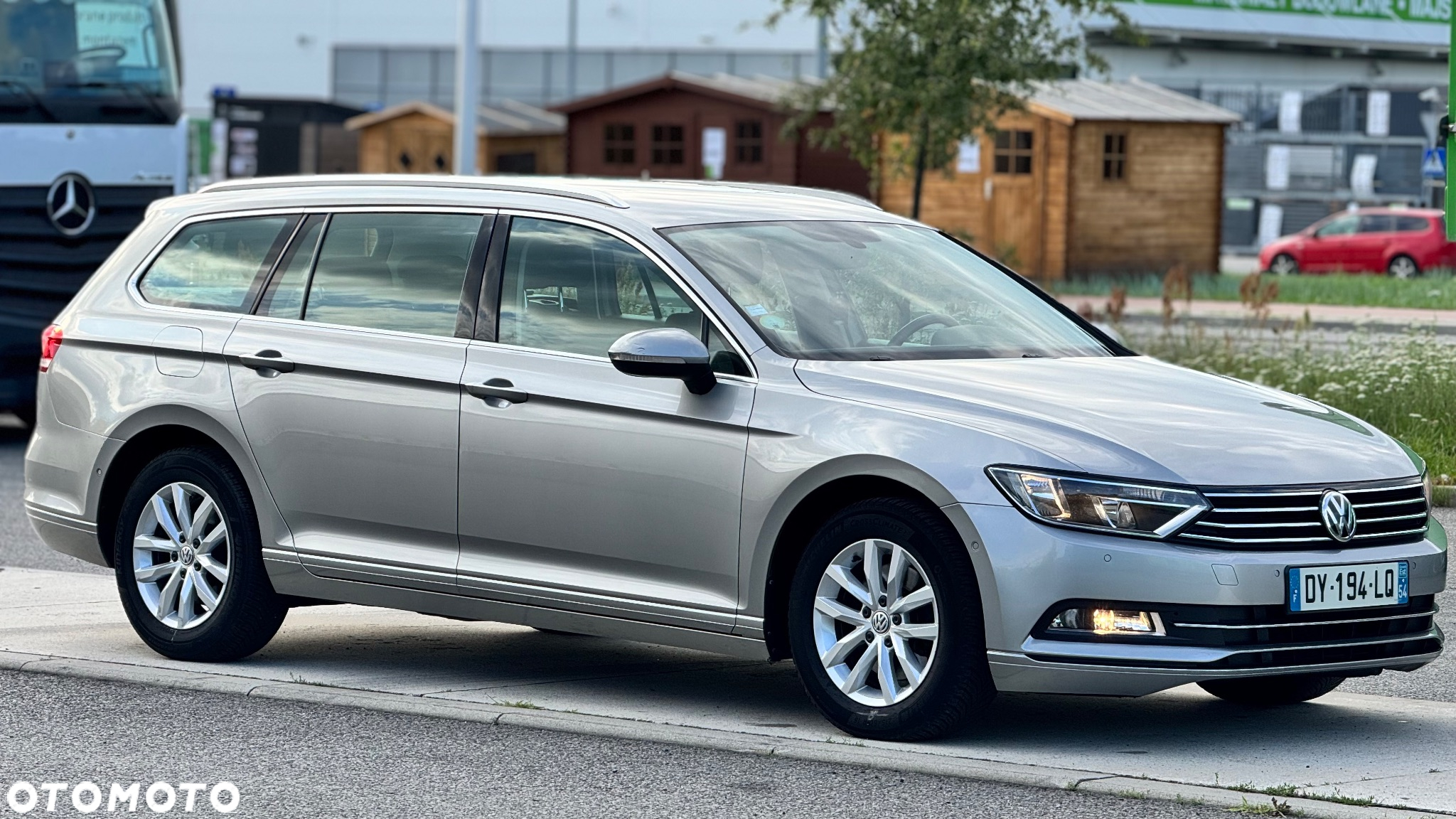 Volkswagen Passat Variant 1.6 TDI (BlueMotion Technology) DSG Comfortline - 2