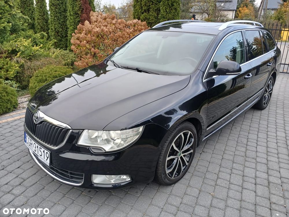 Skoda Superb 2.0 TDI Exclusive - 4