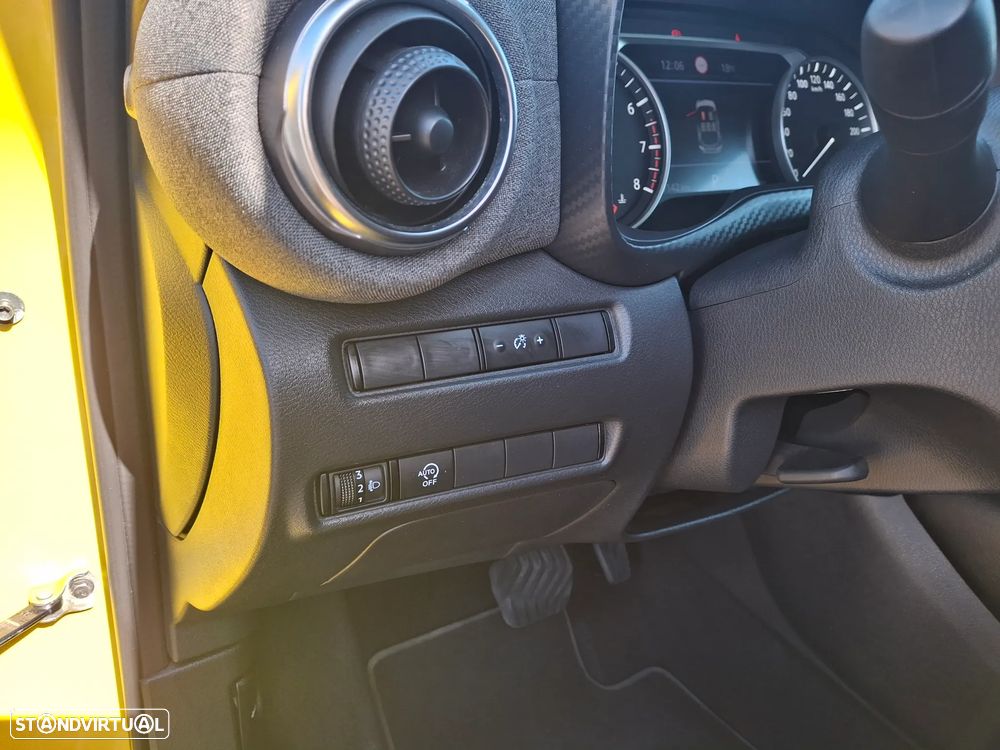 Nissan Juke 1.0 DIG-T Acenta+ DCT - 17
