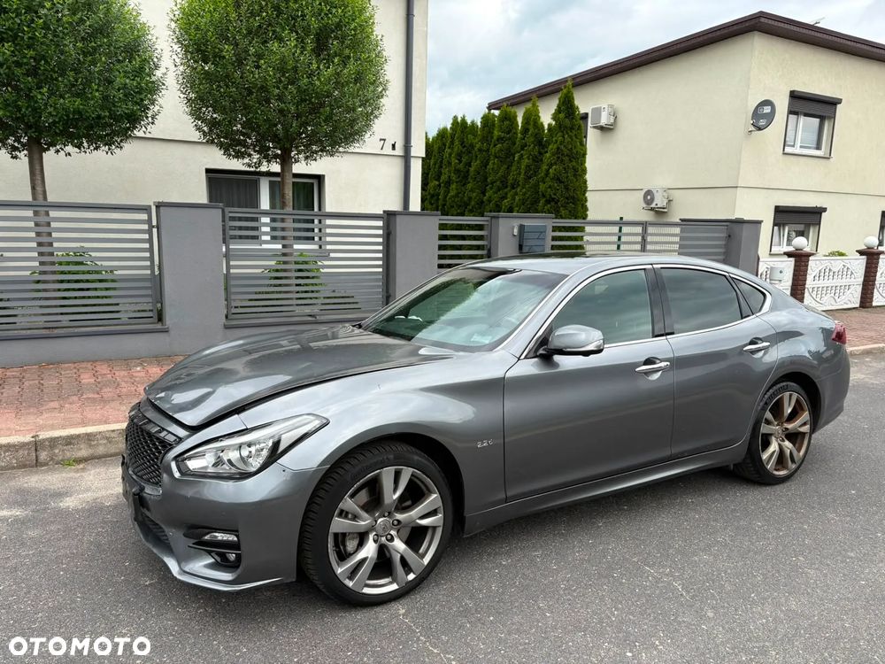 Infiniti Q70 2.2d Premium Executive - 6