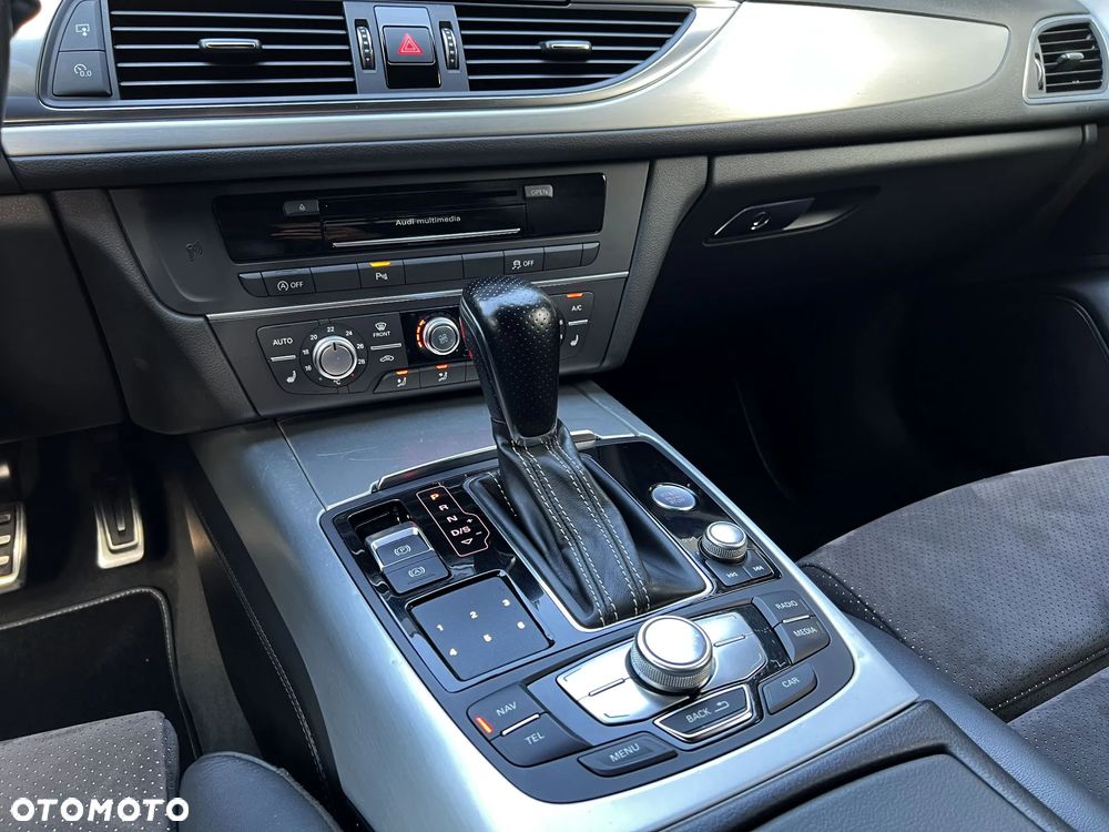 Audi A6 Avant 2.0 TDI Ultra S tronic - 31