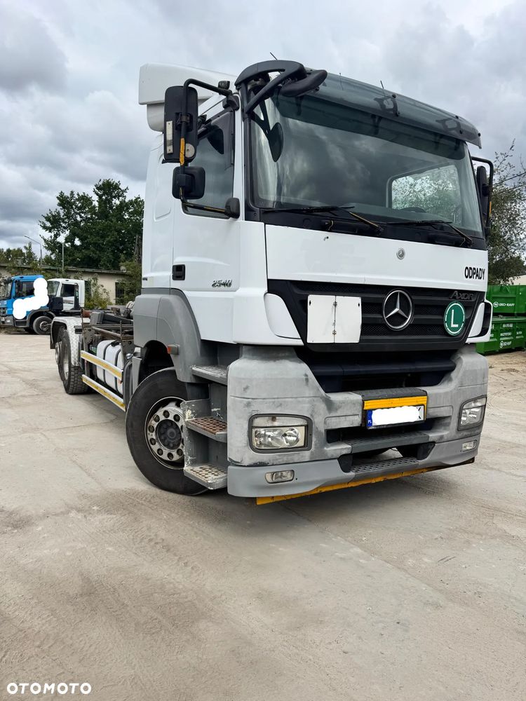 Mercedes-Benz AXOR 2540 - 1