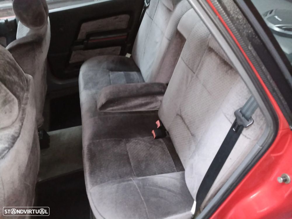 Renault 21 2.0 Turbo Quadra - 10