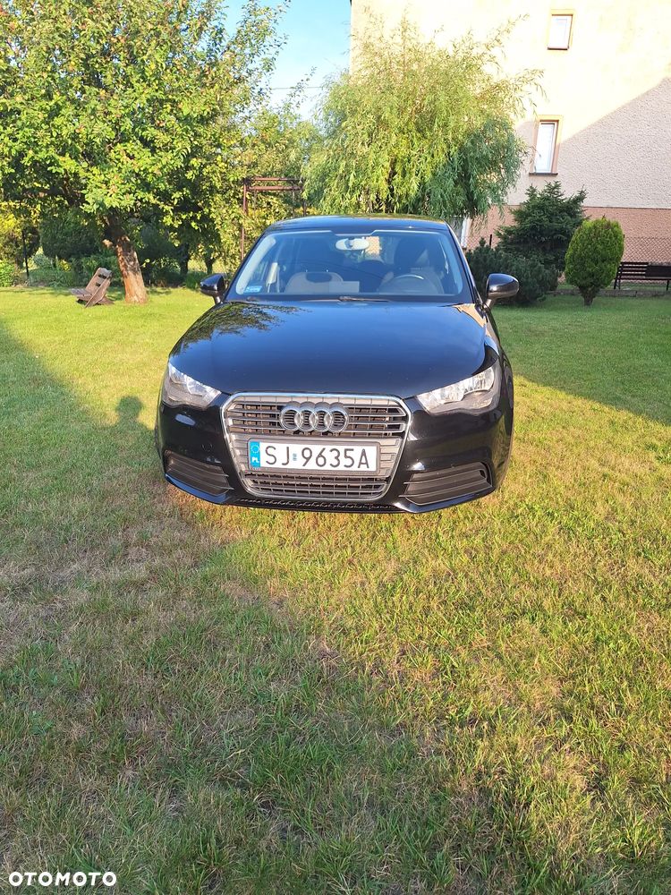 Audi A1 Sportback 1.6 TDI Attraction - 1
