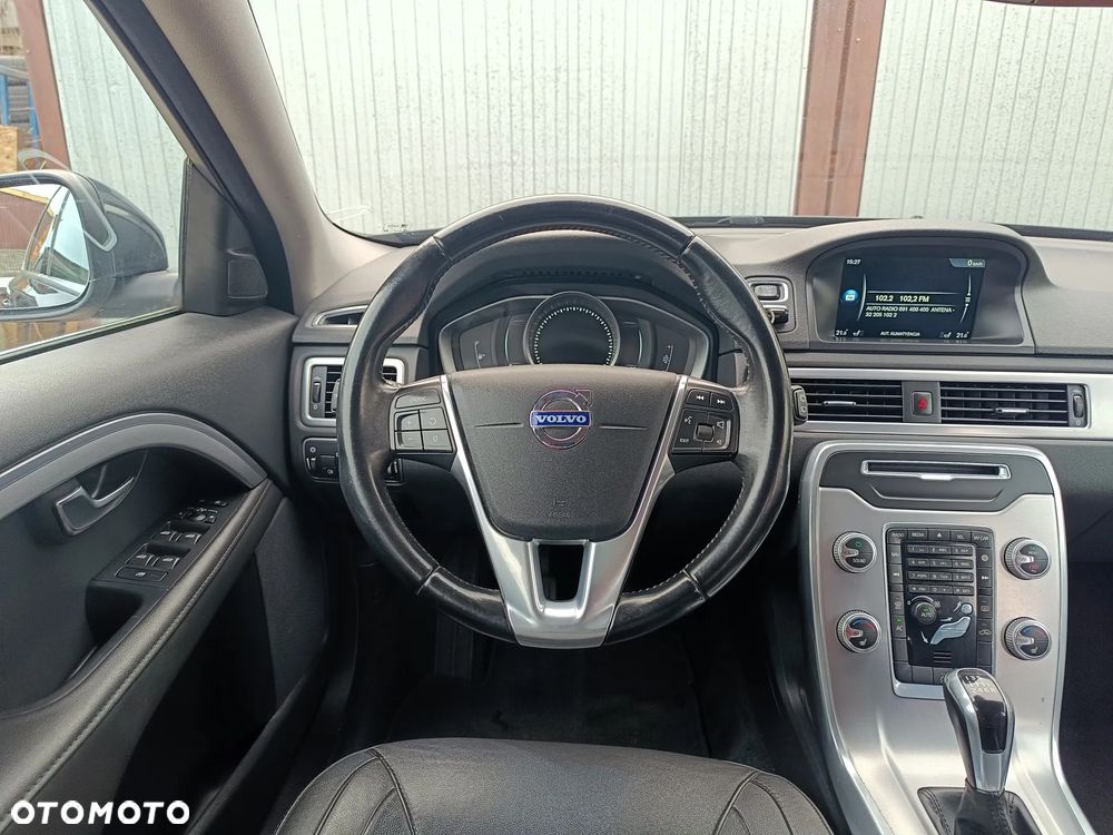 Volvo V70 D4 Summum - 23