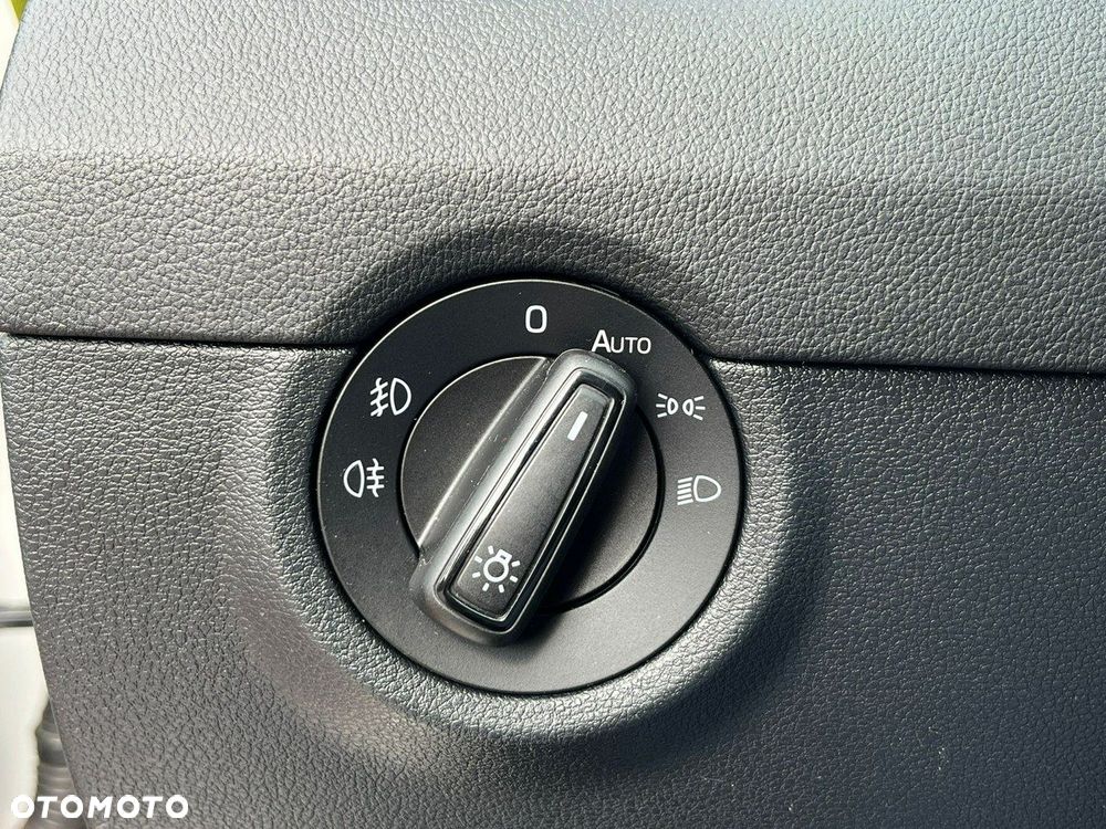 Skoda Octavia 1.6 TDI Ambition - 38