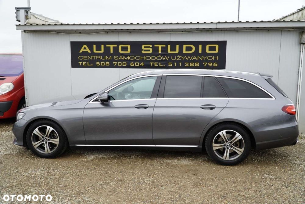 Mercedes-Benz Klasa E 220 d 9G-TRONIC Exclusive - 35