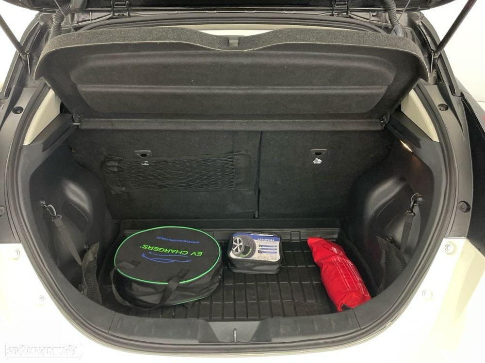 Nissan Leaf N-Connecta Full Led - 13