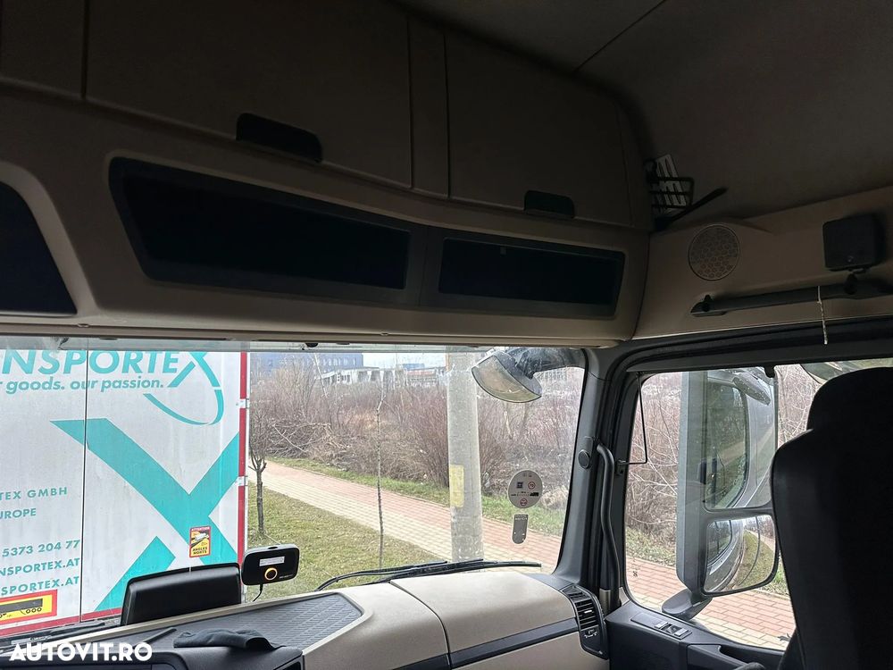 Mercedes-Benz Actros - 9